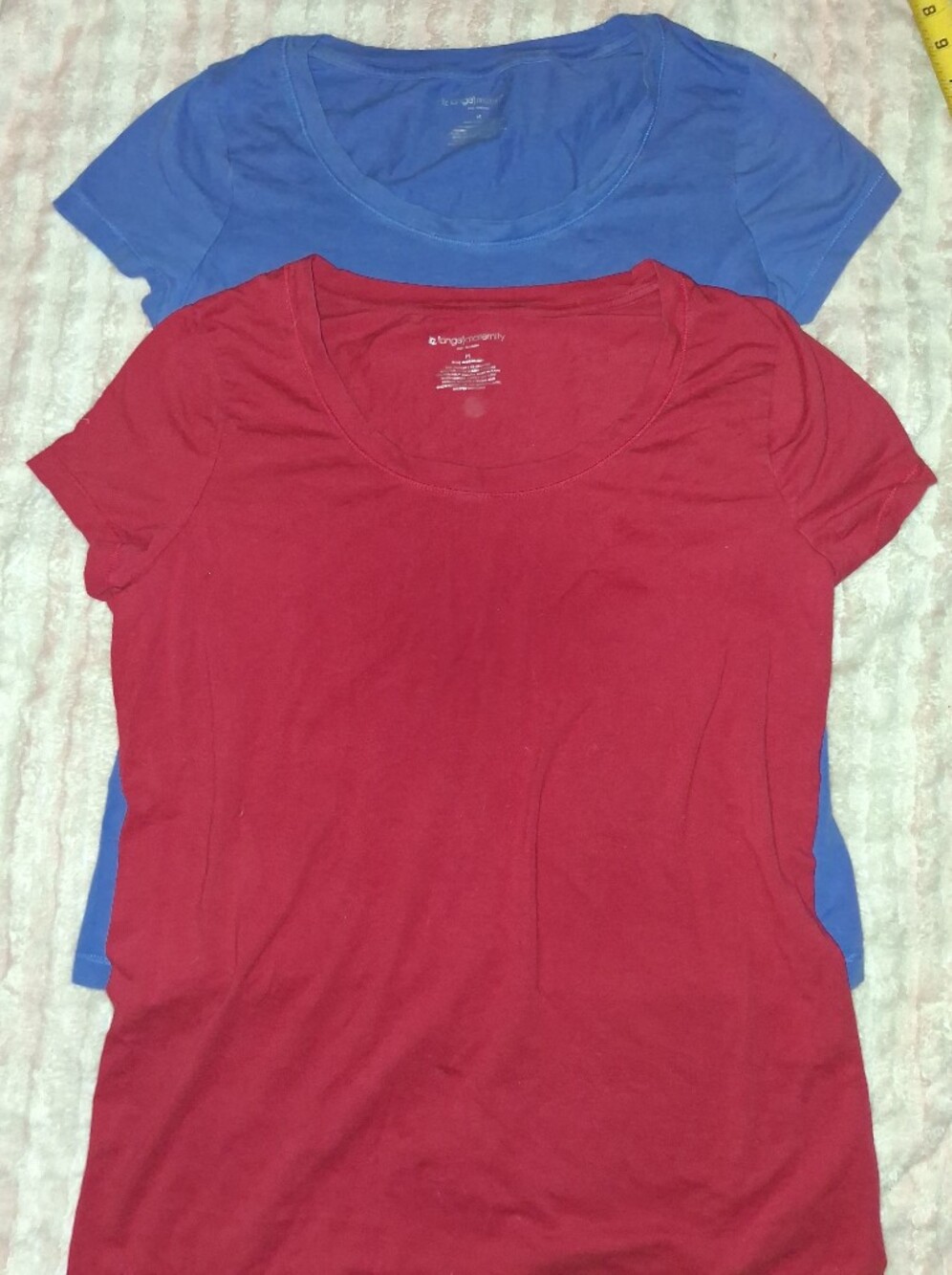 Liz Lange Royal Blue & Red Scoop Neck Short Sleeve Tees
